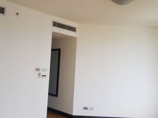 For sale 3 bedrooms condo in Pathum Wan, Bangkok