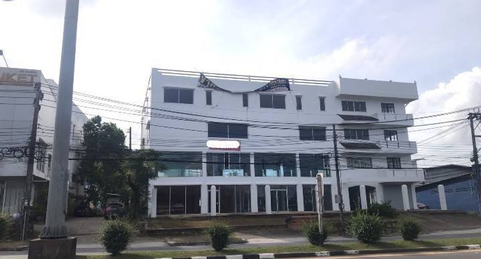 For rent 10 bed retail Space in Kathu, Phuket