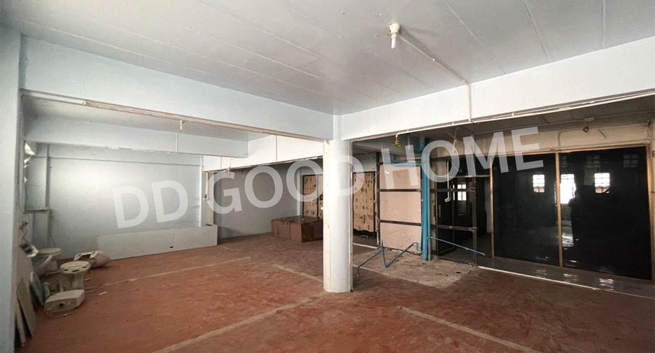 For sale 15 bed retail Space in Mueang Ratchaburi, Ratchaburi
