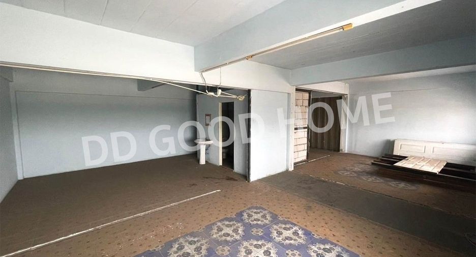 For sale 15 bed retail Space in Mueang Ratchaburi, Ratchaburi