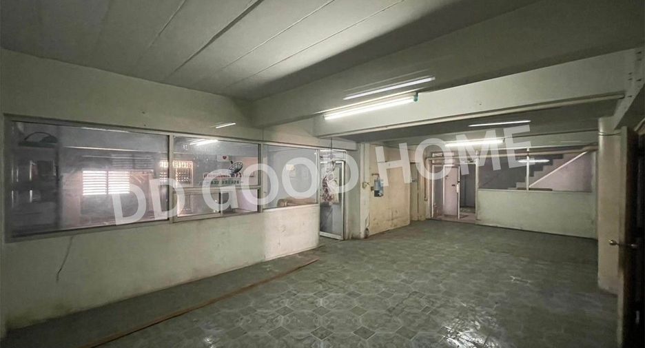 For sale 15 bed retail Space in Mueang Ratchaburi, Ratchaburi