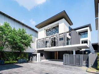For sale 4 bedrooms house in Prawet, Bangkok