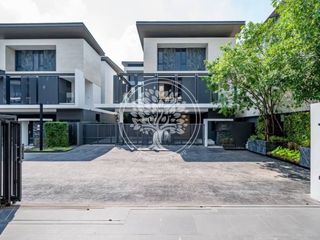 For sale 4 bedrooms house in Prawet, Bangkok