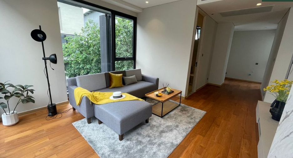 For sale 4 bedrooms house in Prawet, Bangkok