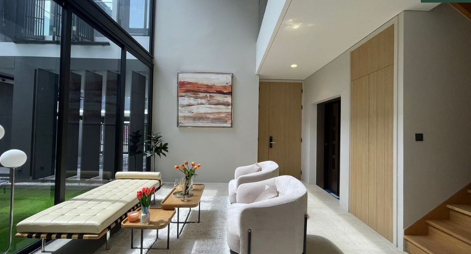 For sale 4 bedrooms house in Prawet, Bangkok