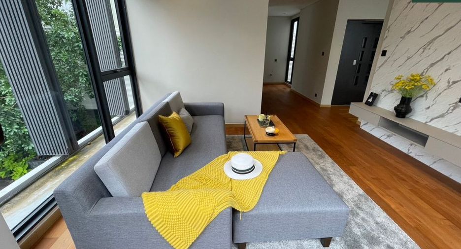 For sale 4 bedrooms house in Prawet, Bangkok