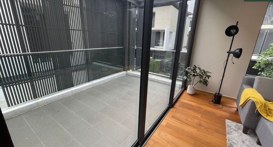 For sale 4 bedrooms house in Prawet, Bangkok
