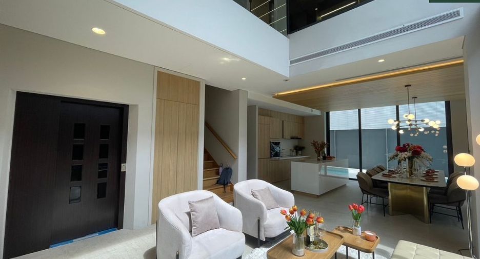 For sale 4 bedrooms house in Prawet, Bangkok