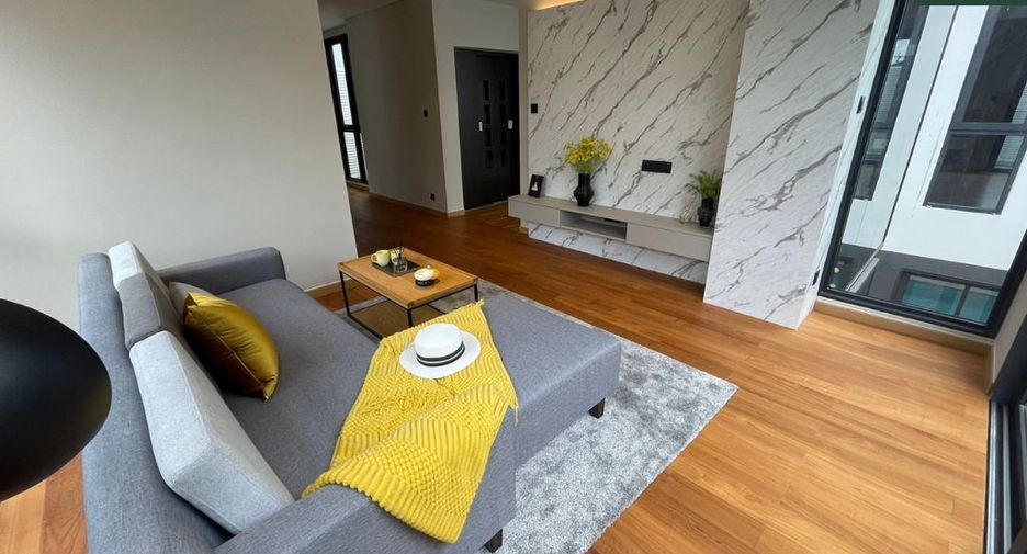 For sale 4 bedrooms house in Prawet, Bangkok