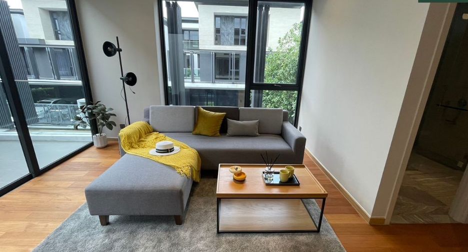 For sale 4 bedrooms house in Prawet, Bangkok