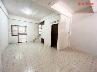 For sale 2 bedrooms townhouse in Lat Lum Kaeo, Pathum Thani