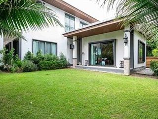 For sale 5 Beds house in Prawet, Bangkok