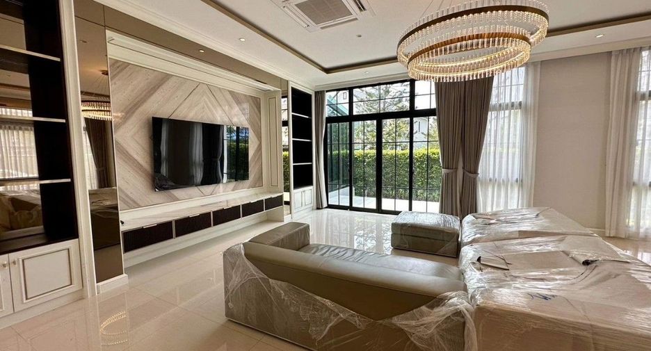 For sale 4 bedrooms house in Thawi Watthana, Bangkok