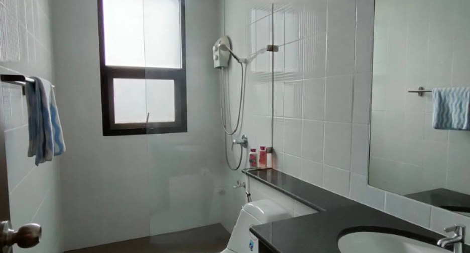 For sale 1 bed condo in Watthana, Bangkok