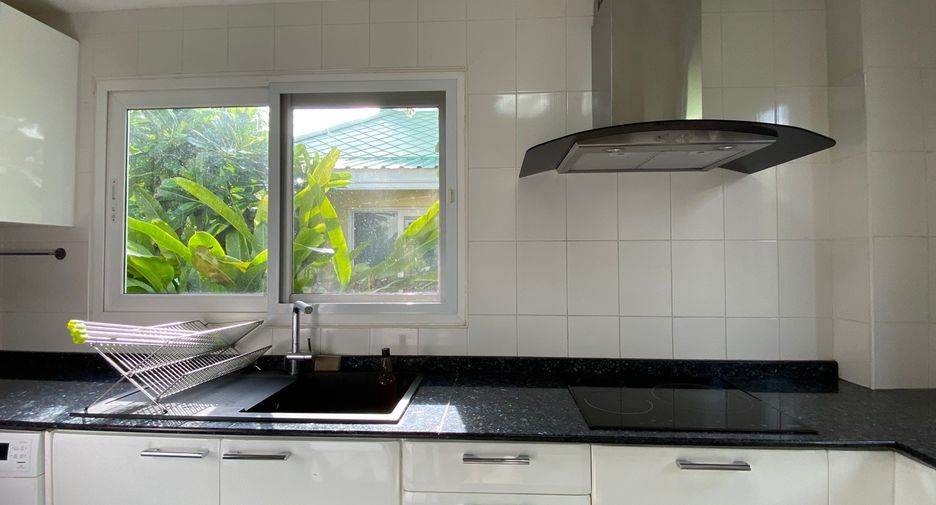 À vendre 2 chambres maison à Mae Rim, Chiang Mai