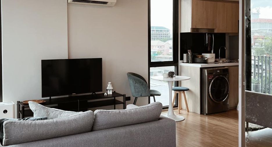 For rent 1 bed condo in Phaya Thai, Bangkok