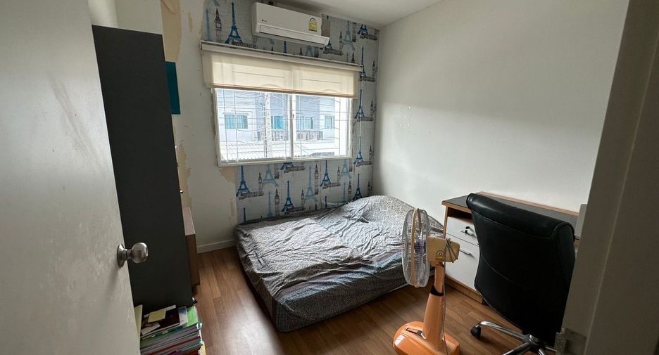Reihenhaus zum Kauf mit 2 Zimmer in Bang Khun Thian, Bangkok