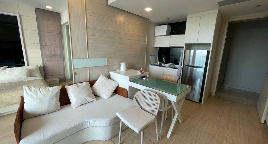 For rent 1 bed condo in Bang Lamung, Chonburi