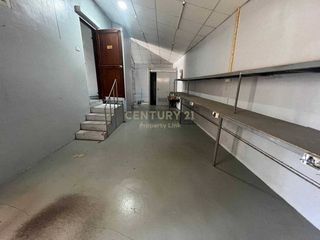 For sale 4 bedrooms retail Space in Lat Krabang, Bangkok