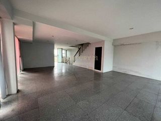 For sale 4 bedrooms retail Space in Lat Krabang, Bangkok