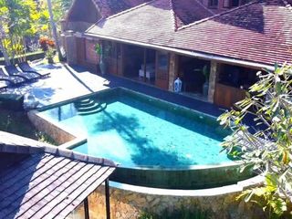 Casa en alquiler y en venta de 4 habitaciones en Hang Dong, Chiang Mai