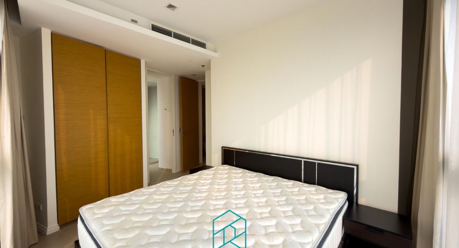 For rent 2 bedrooms condo in Sathon, Bangkok