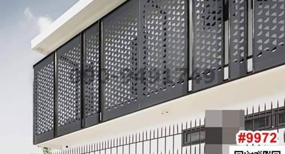 For sale 4 bedrooms house in Bangkok Noi, Bangkok