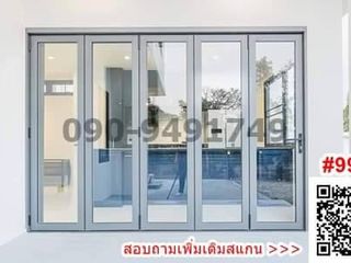 For sale 4 Beds house in Bangkok Noi, Bangkok
