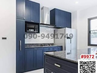 For sale 4 Beds house in Bangkok Noi, Bangkok