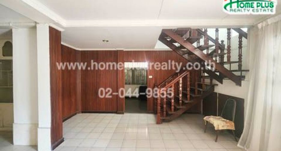 For sale 5 ベッドルーム house in Mueang Nonthaburi, Nonthaburi