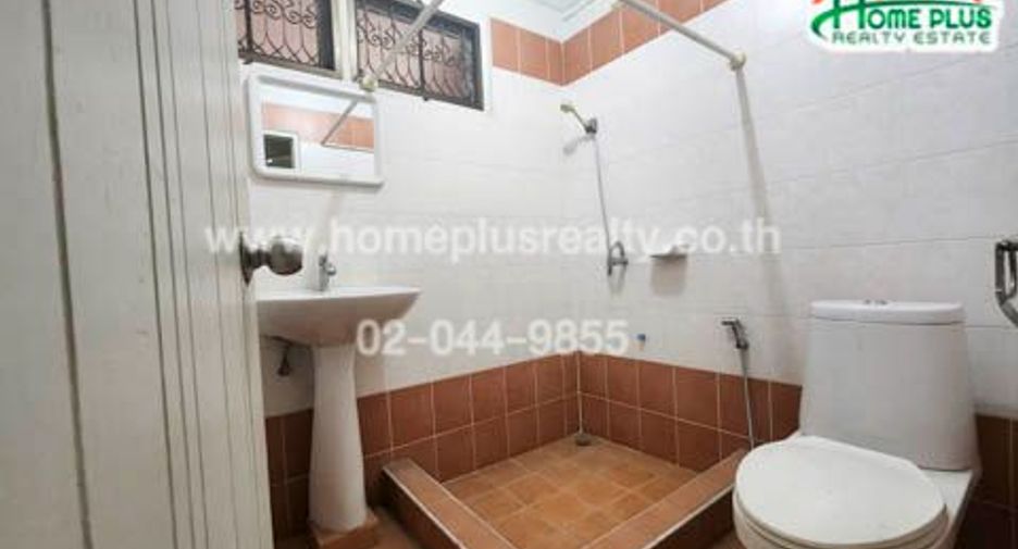 For sale 5 ベッドルーム house in Mueang Nonthaburi, Nonthaburi