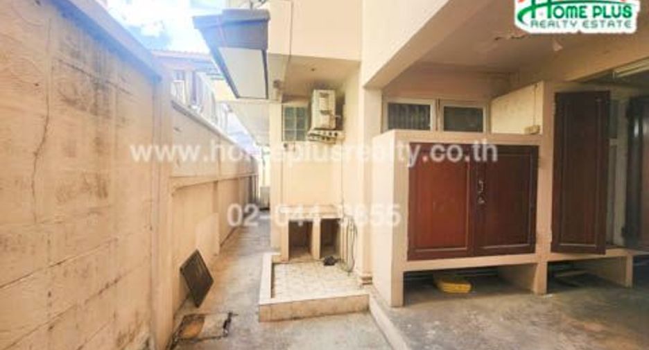 For sale 5 ベッドルーム house in Mueang Nonthaburi, Nonthaburi