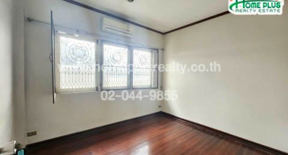 For sale 5 ベッドルーム house in Mueang Nonthaburi, Nonthaburi