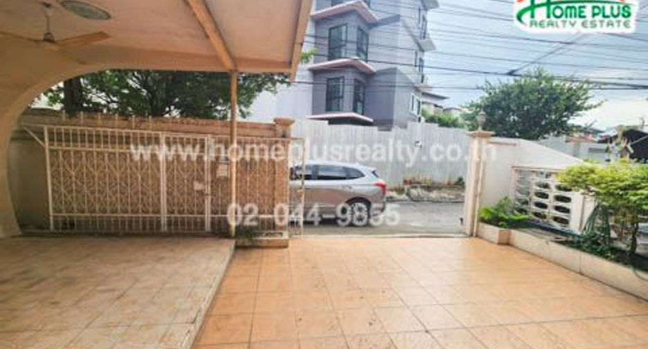 For sale 5 ベッドルーム house in Mueang Nonthaburi, Nonthaburi