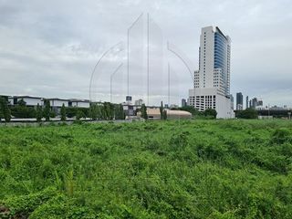 出售 土地 在 Huai Khwang, 曼谷