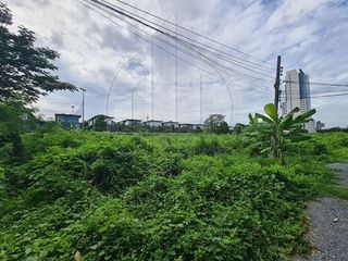 出售 土地 在 Huai Khwang, 曼谷