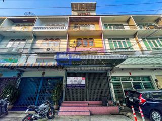 For sale 5 Beds retail Space in Chom Thong, Bangkok