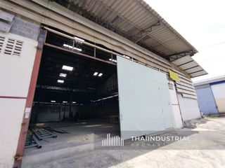 For rent warehouse in Mueang Samut Prakan, Samut Prakan
