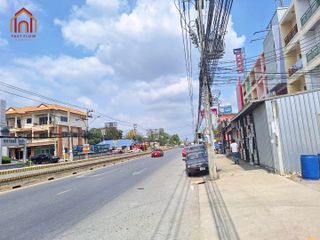 For sale 5 bed retail Space in Lam Luk Ka, Pathum Thani