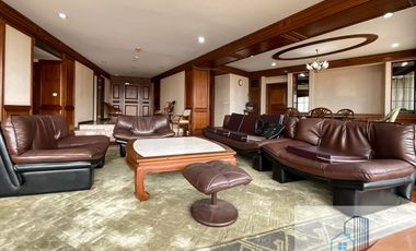 Condo en venta de 3 habitaciones en Sathon, Bangkok