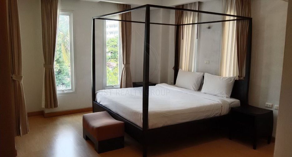 Condo en alquiler de 3 habitaciones en Watthana, Bangkok