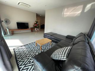 出租 5 卧室 独立屋 在 Saphan Sung, 曼谷