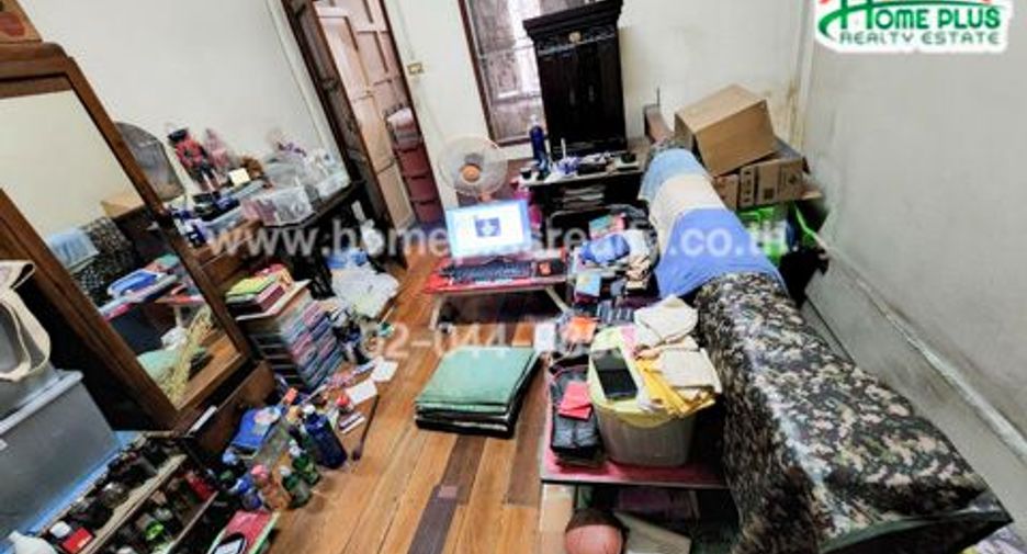 出售 1 卧室 联排别墅 在 Yan Nawa, 曼谷