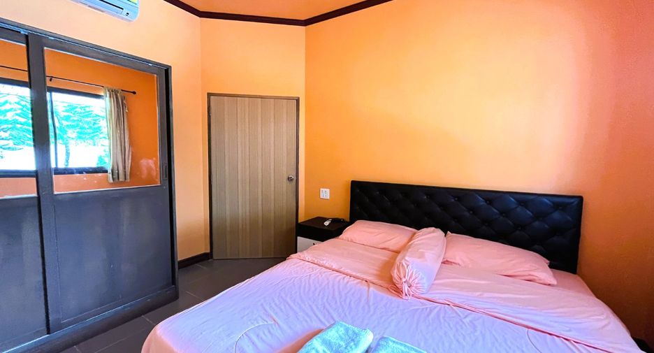 For sale 21 bedrooms retail Space in Takua Thung, Phang Nga