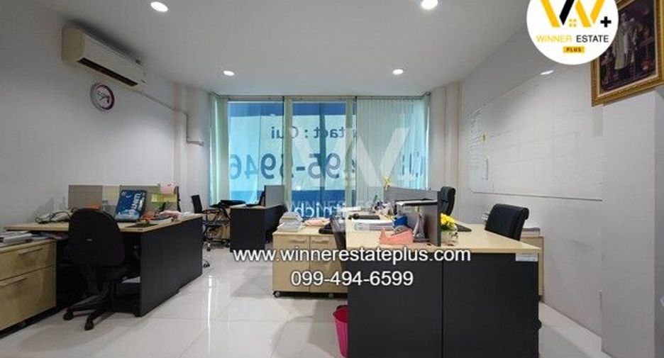 For sale retail Space in Min Buri, Bangkok