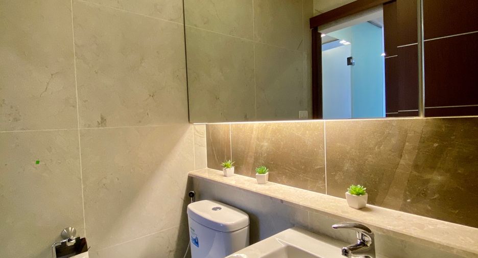 For sale 1 bed condo in Mueang Chiang Mai, Chiang Mai