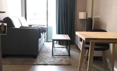 À vendre 1 chambre condo à Huai Khwang, Bangkok