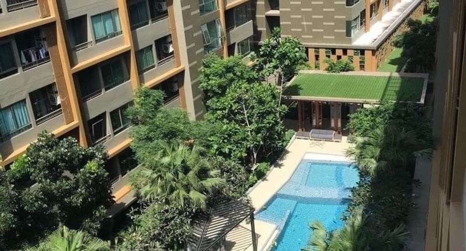 À vendre 1 chambre condo à Huai Khwang, Bangkok