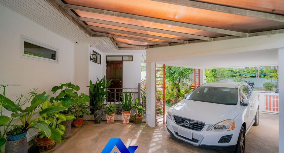 For sale 3 bedrooms villa in Hua Hin, Prachuap Khiri Khan