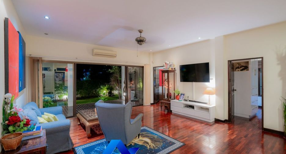 For sale 3 bedrooms villa in Hua Hin, Prachuap Khiri Khan